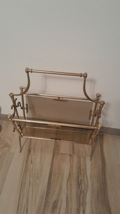 Винтидж италианска постйвка за вестници и списания