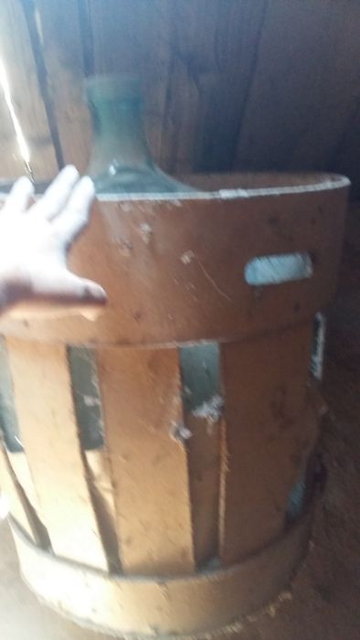 Damnigeana de sticlă pentru vin 50L