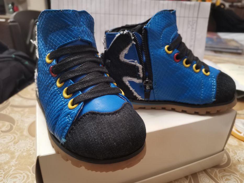 Готини детски боти, високи обувки