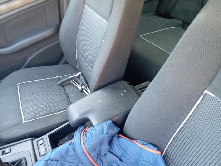 Продавам BMW E46 320д 150 фейслифт