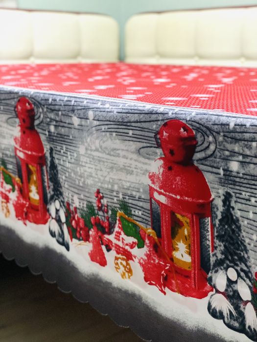 Новогодние скатерти