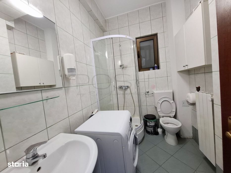 Apartament cu 4 camere Primaverii