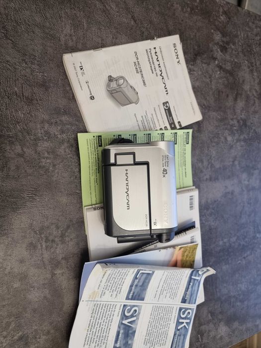 Видеокамера Sony Handyсam DCR-HC38E