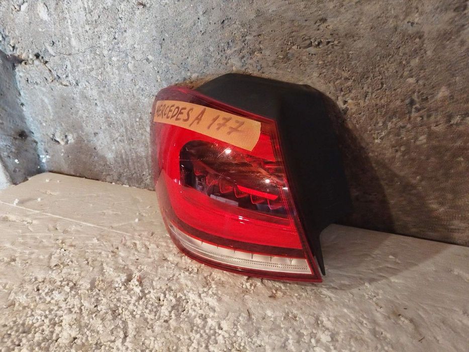 Оргинален стоп за mercedes a177 full led
