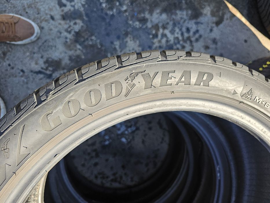 205 45 18 Goodyear m+s 2022