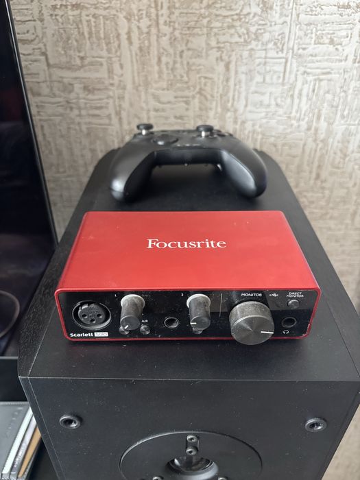 Звуковая карта focusrite