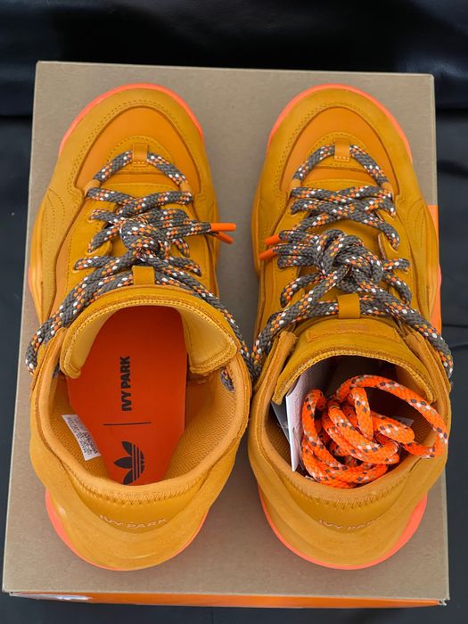 Adidas Originals x Ivy Park ”TT2000“