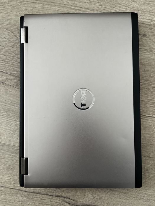 Vand laptop Dell Vostro 3350