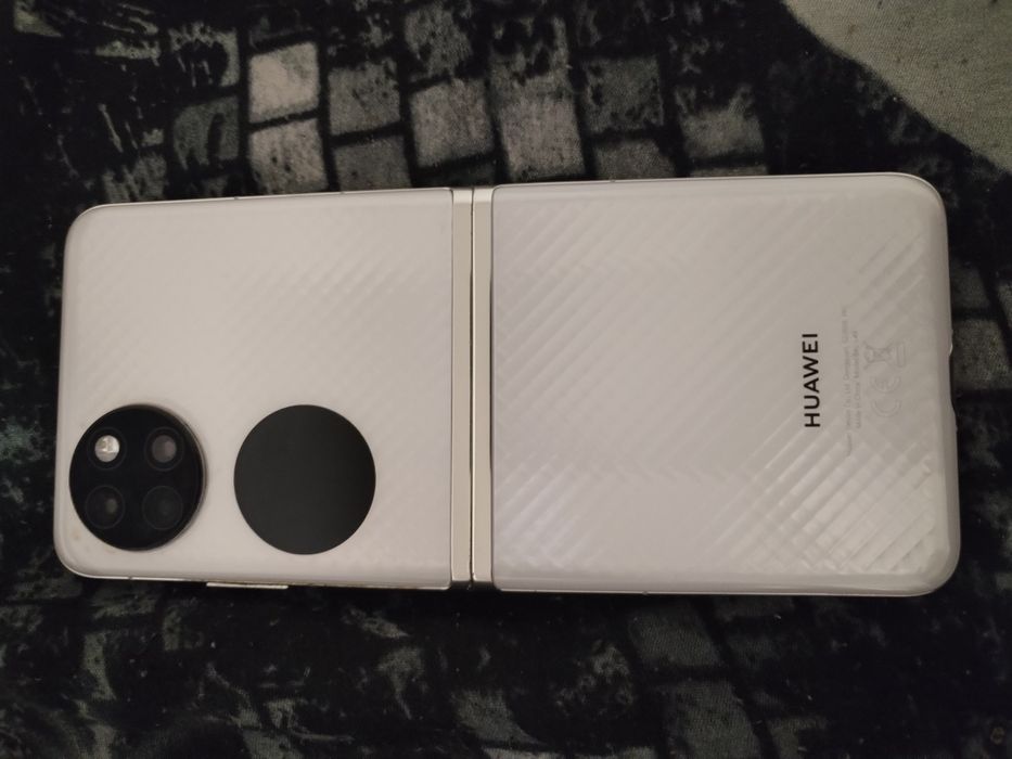 Huawei p50 Pocket