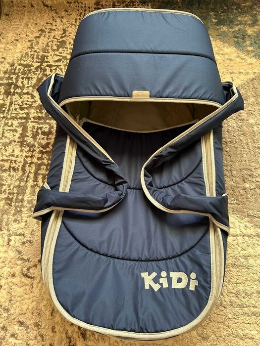 Продам переноску для малыша, развивающий коврик