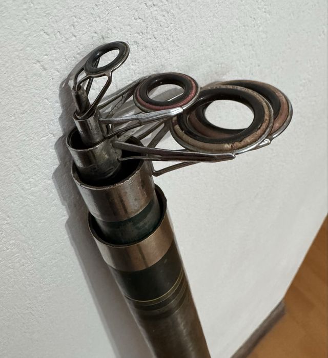 Vând lanseta telescopică Silstar