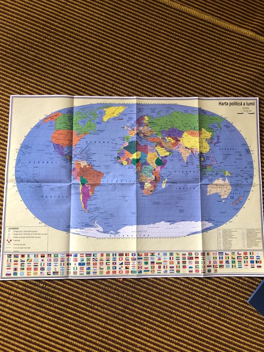 Set promotional 2 atlase  corint plus 4 harti