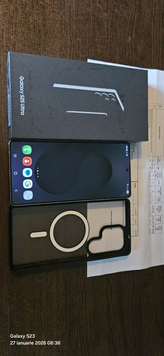 Vand / Schimb Samsung S 25 Ultra Titanium Black 256 Gb 12 Gb   ca nou
