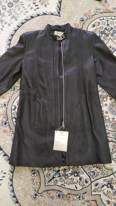 Кожаная куртка, плащ, френч