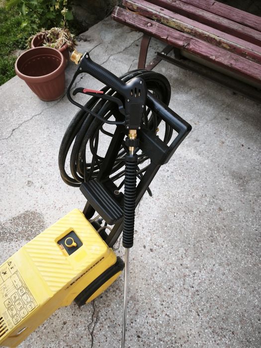 Aparat de spălat cu presiune Karcher HD890