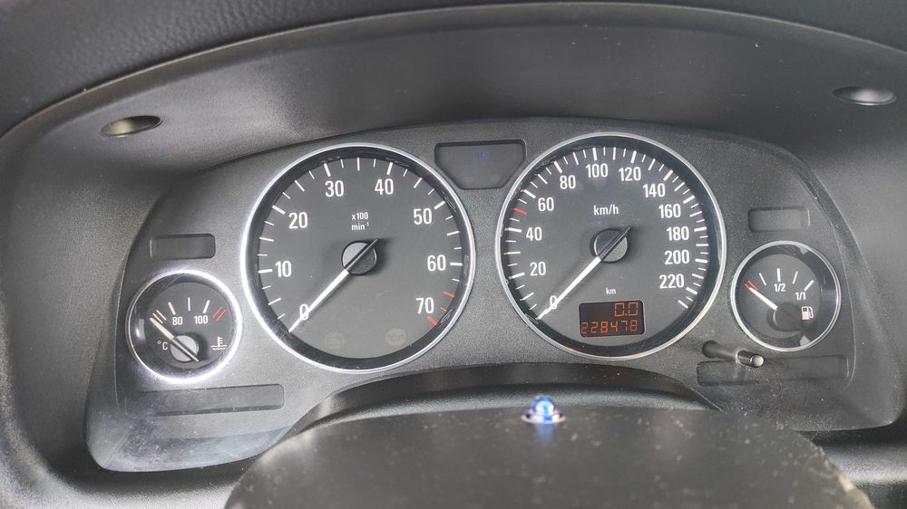 Opel Astra G – 2003 – 1.6 benzină