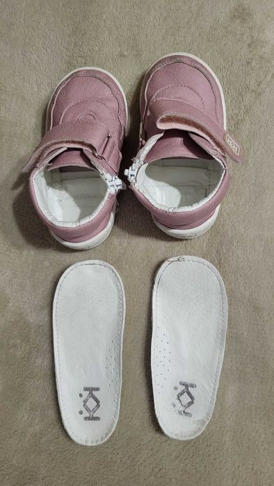 Детски обувки Колев и Колев