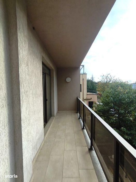 Pipera-Erou Iancu Nicolae-Apartament 3 camere-Parcare inclusă- 999 EUR