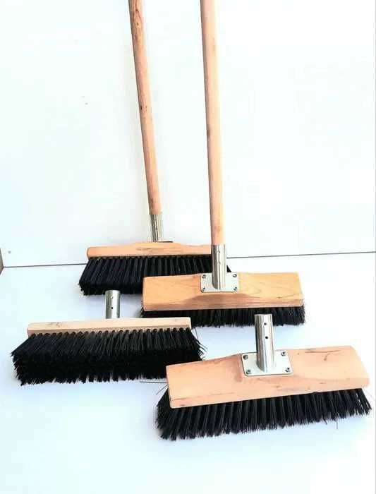 Щетка для улицы тротуарная