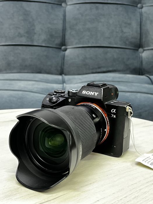 Sony A7 III.