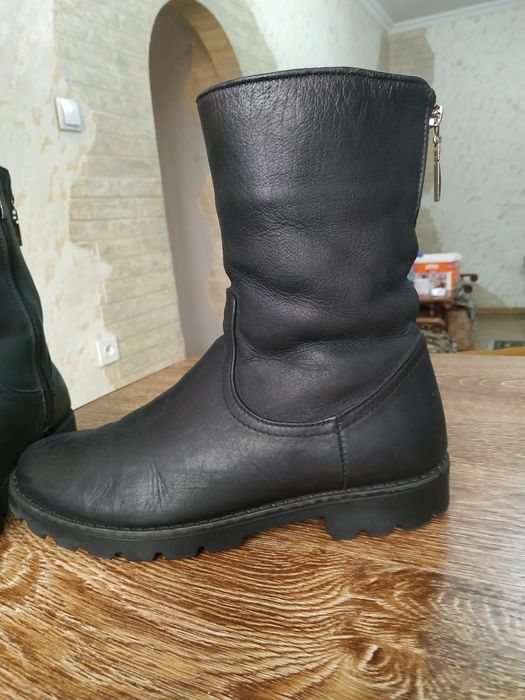 Сапожки женские, кожаные