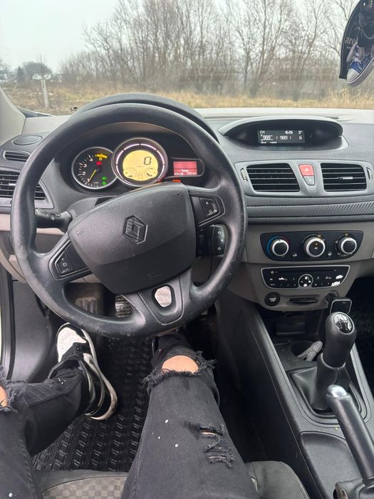 Vand Renault Megane 3 1.5 dci 2010