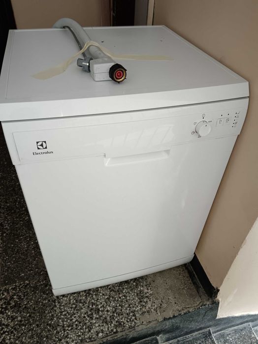 Съдомиялна Electrolux