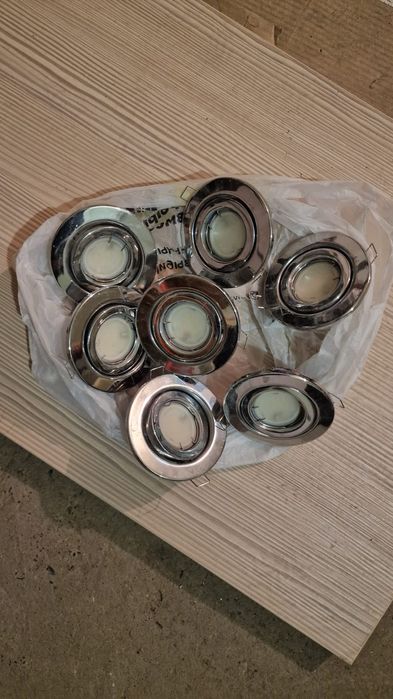 Светильники точечные