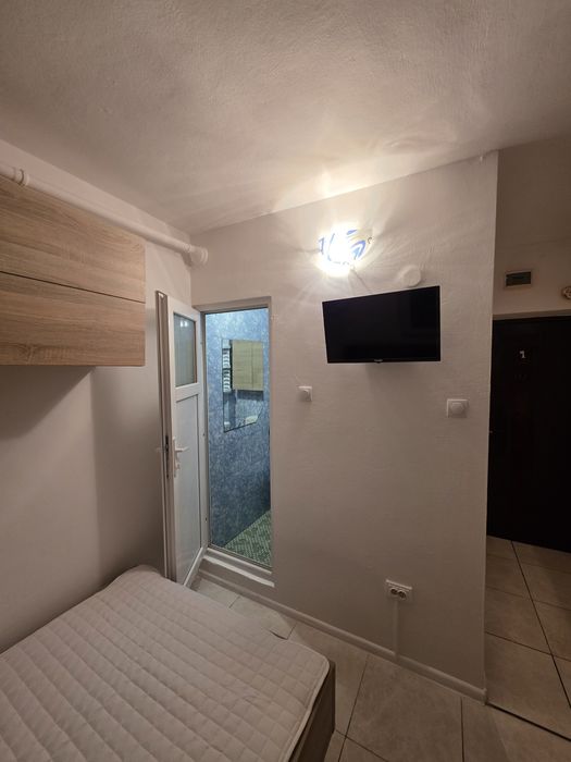 Inchiriez garsoniera confort 2