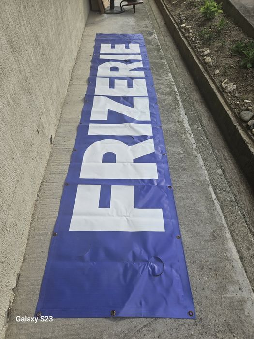 .BANNER FRIZERIE 4 M lungime.  40  lei