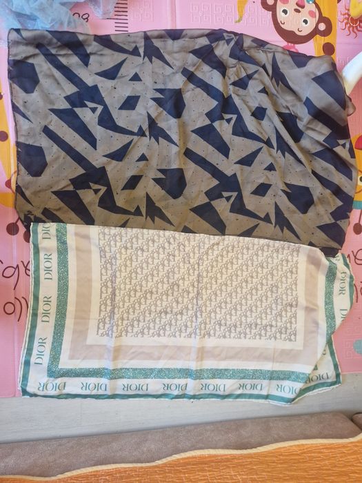 Балаклавы, зейне, палантины, платки