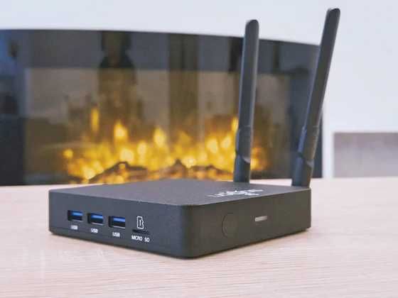 UGOOS AM9 Pro Android 14 TV Box