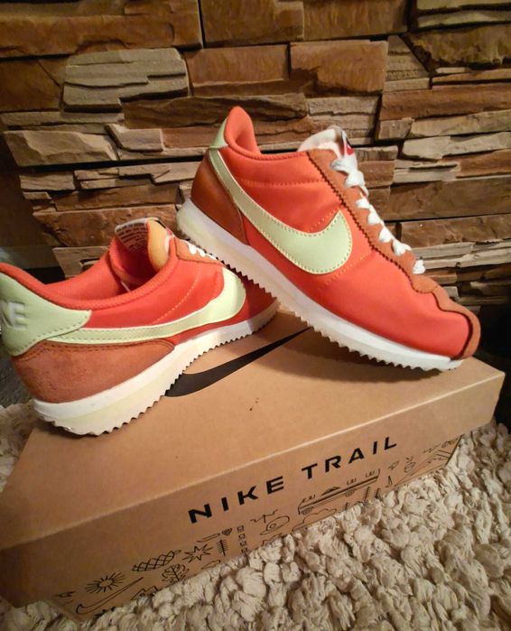 Дамски сникърси Nike