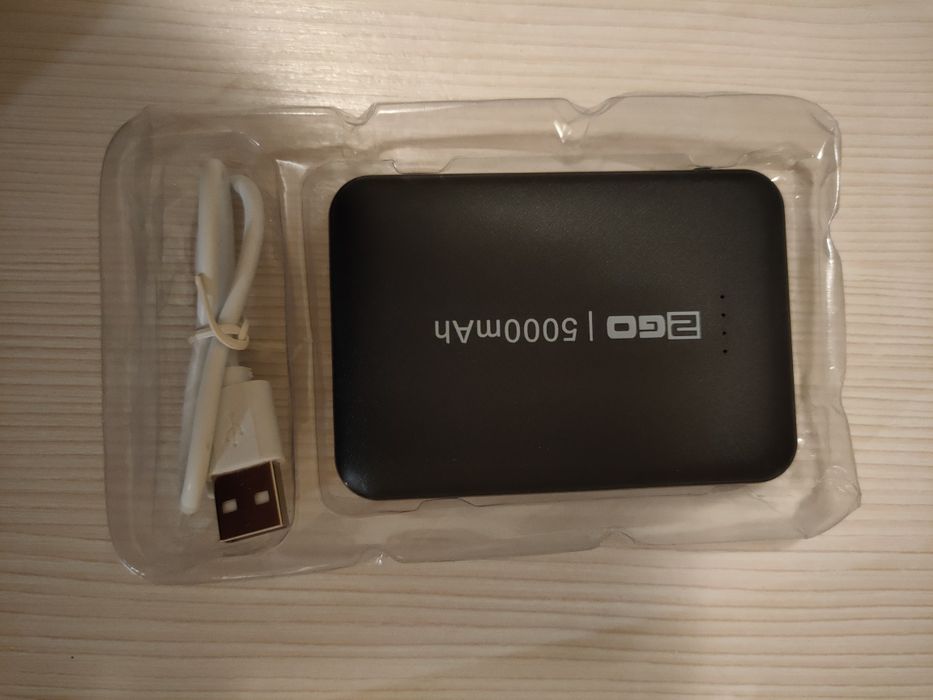 Power bank ultraușor,ideal Drumetii, Doar 100 Grame.Trimit in tara!