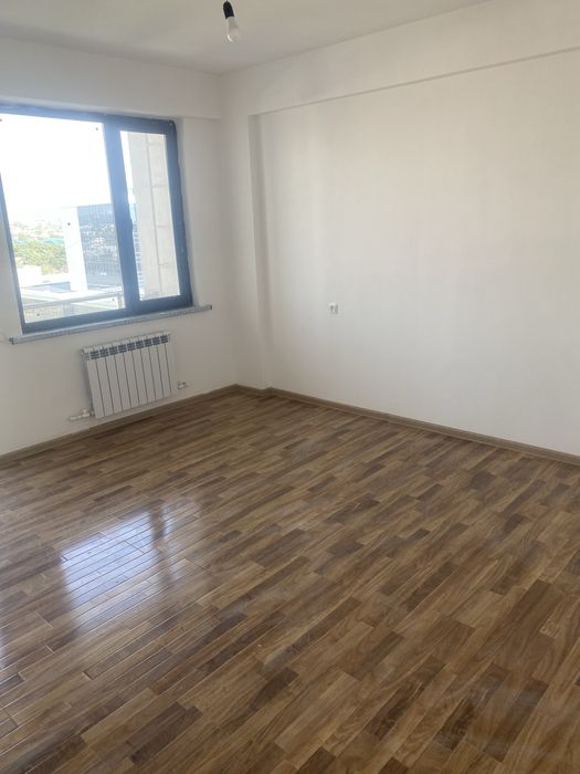 Andijon shaharni markazida kvartira sotiladi