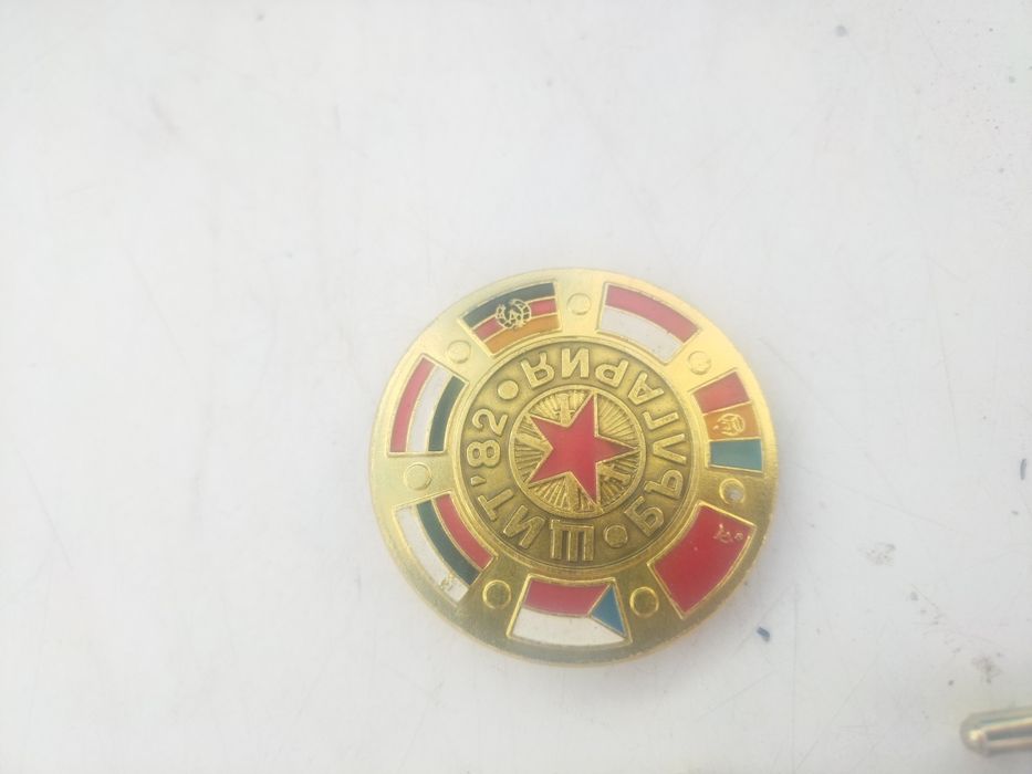 Медали, Ръкавели за риза, игла за вратовръзка