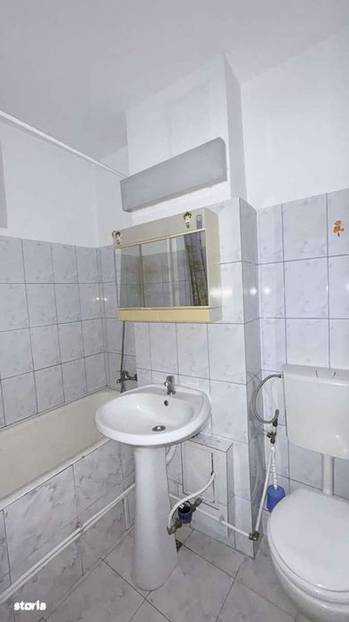 2 camere Complex Nord – vis-a-vis Biserica Sfinții Petru și Pavel