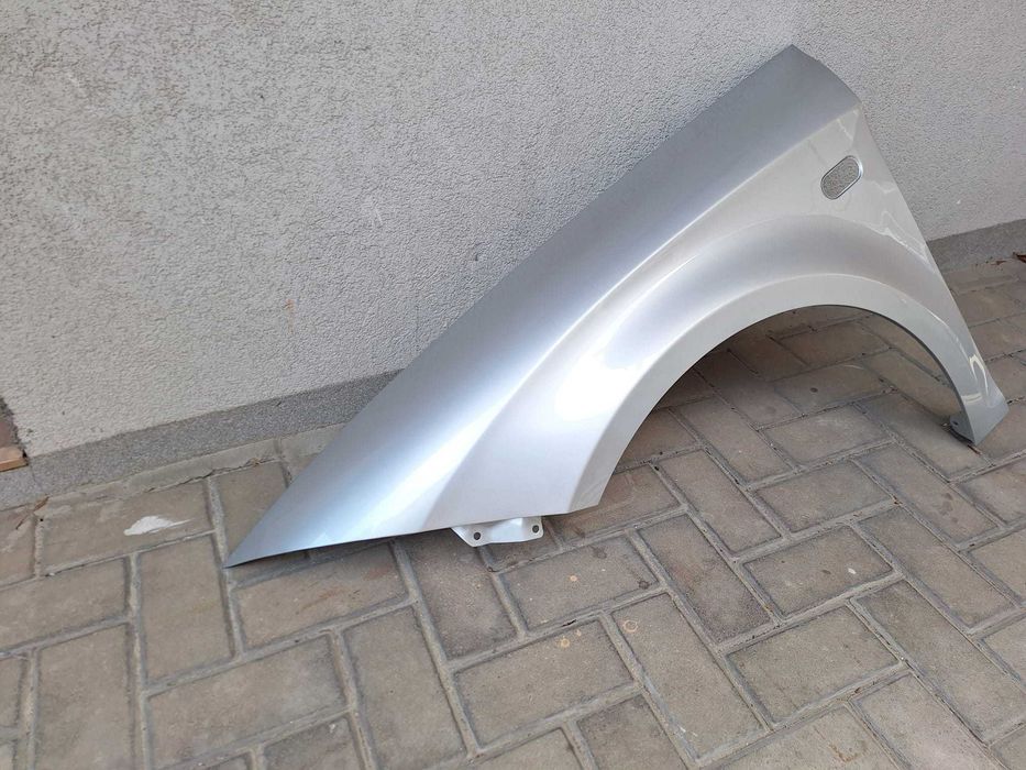 Aripa Fata Stanga Seat Leon An 2005-2012 Vopsita Gri