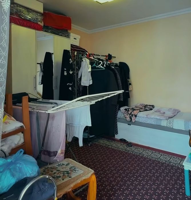 Shayxontoxur gulobod xotam moyka yonida maxalada 2 sotu 3 zona tupik