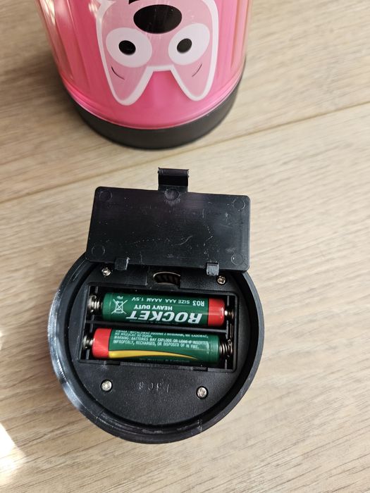 Музикална розова чаша