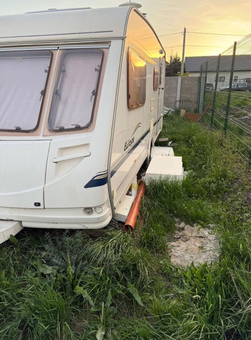 Rulota caravana Sterling 520 Europa an 2003