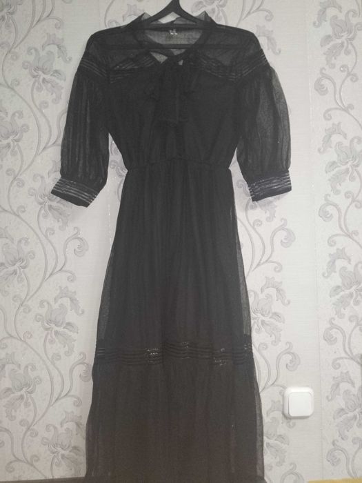 Вечерное Плате черное