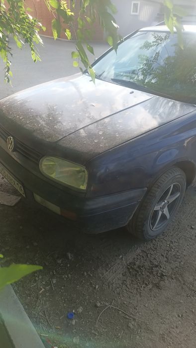 Продам гольф 3 1.8