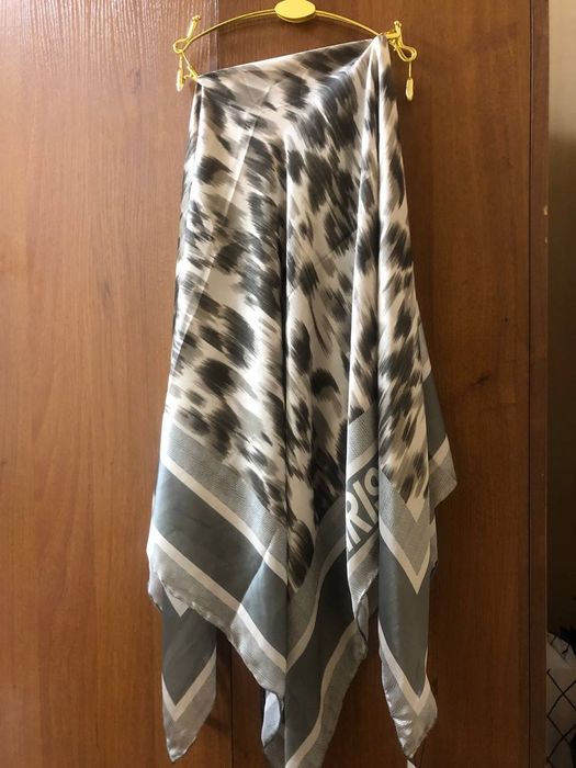 Dior romol ariginal 100 000 Dior платок оригинал 100 000