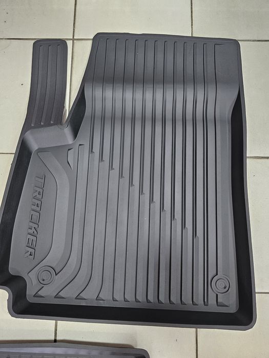 Автополики Tracker 2