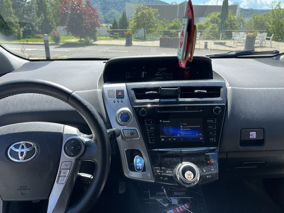 Toyota Prius Plus 1.8 + GPL