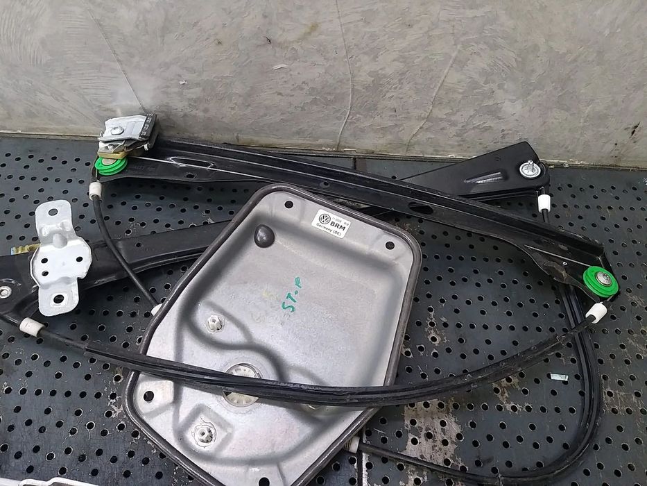 Macara geam electric stanga fata vw golf 5 1k 1k3837461b 1k4837461b 5m0837461 1k5837461b