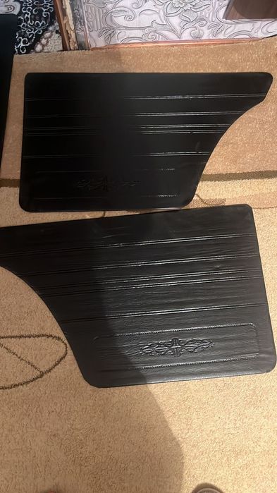 Продам дверные карты