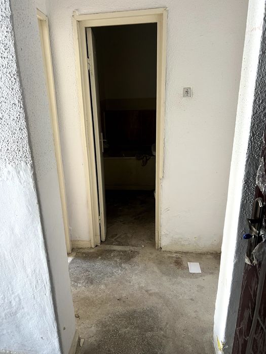 vânzare garsoniera în Comănești, BC