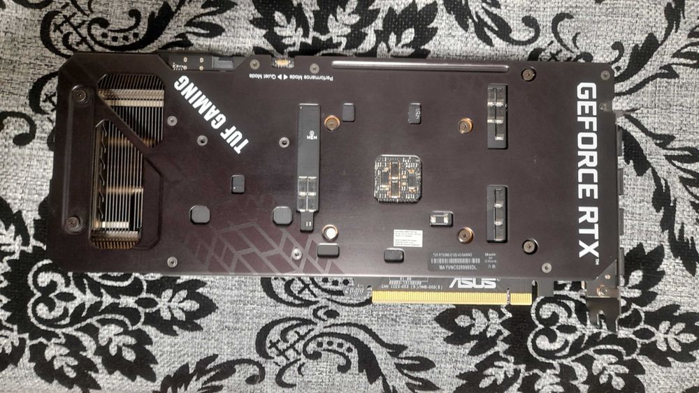 Продам Видеокарту  ASUS RTX 3060 12Gb